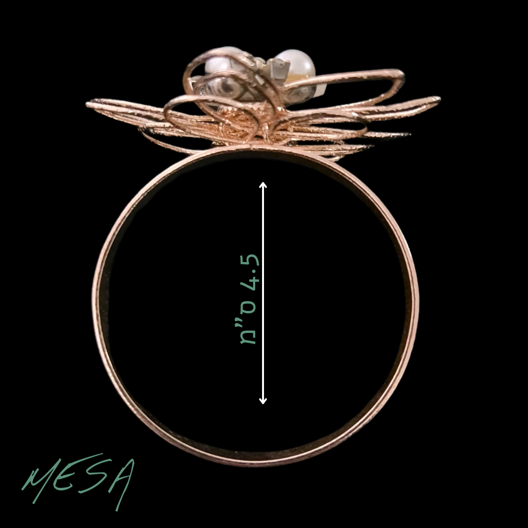 MESA- חבקים למפיות בצורת פרח מקושט | מחזיקי מפיות יוקרתיים רוז גולד